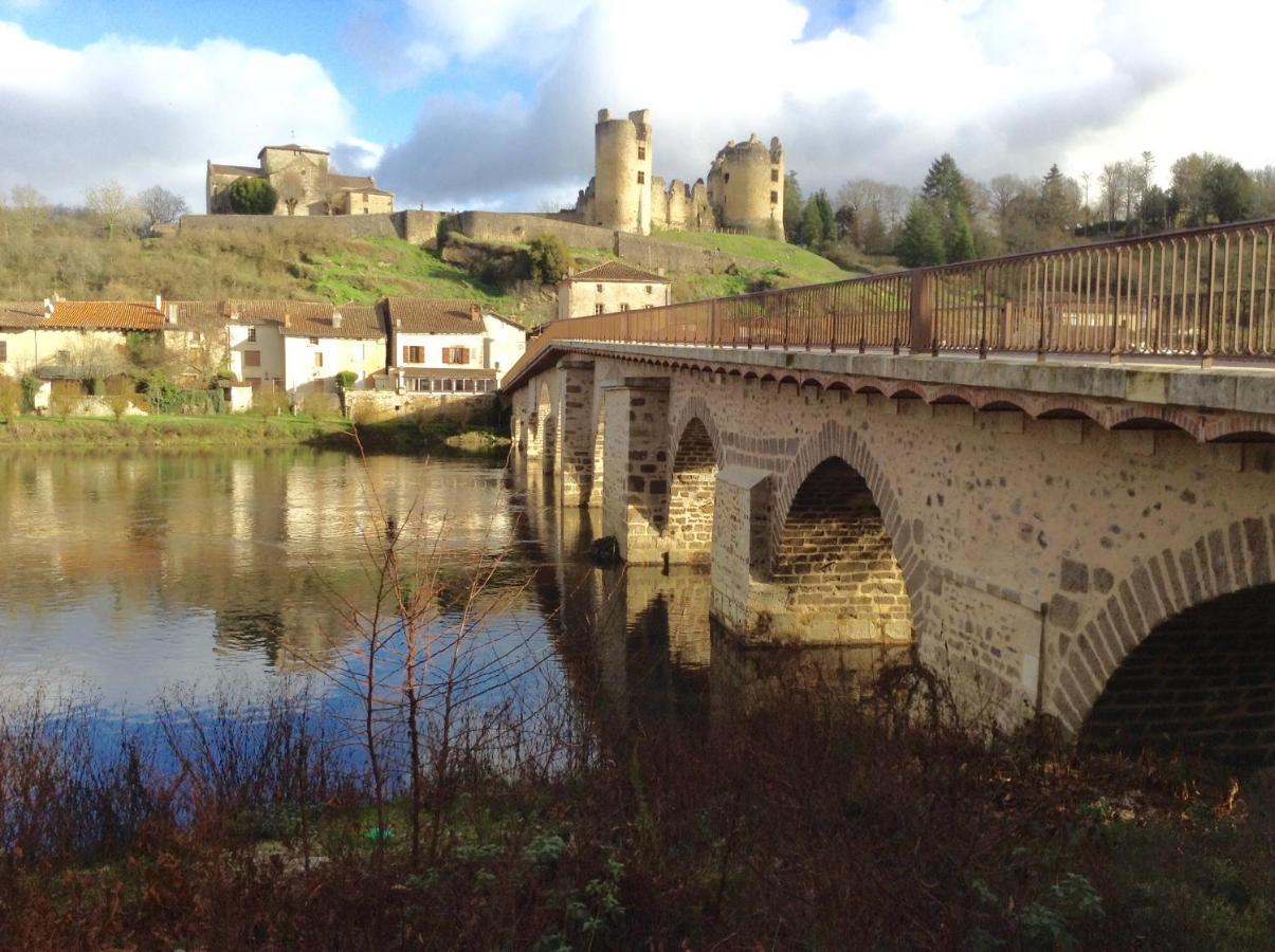 Homestay Arrabella Availles-Limouzine Buitenkant foto