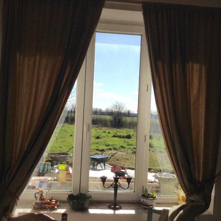 Homestay Arrabella Availles-Limouzine Buitenkant foto